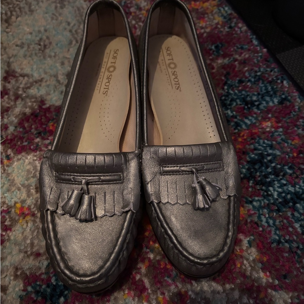 Softspots Women's Silver Loafers